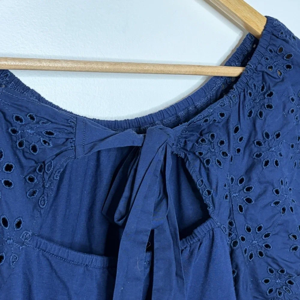 J Crew Eyelet Puff Sleeve Top Navy Womens Size M Nautical Preppy Fisherman